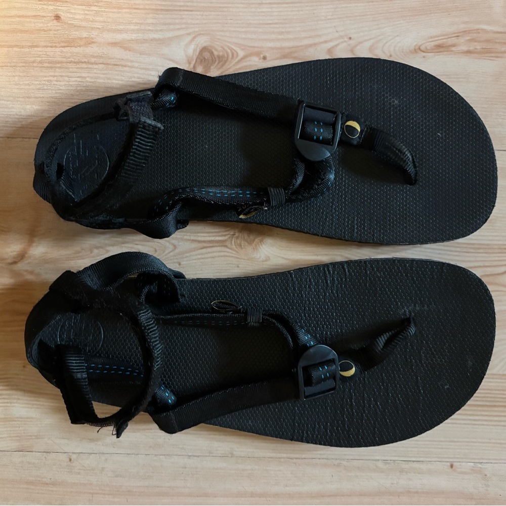 Black Luna Sandals